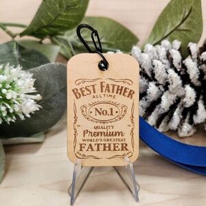 DAD GIFT!!! Keychain Wristlet with Laser Engraved Pendant - Best Father Ever